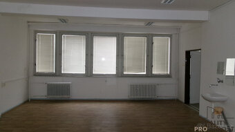 Pronájem kanceláří 190m2 Brno Komárov - 6