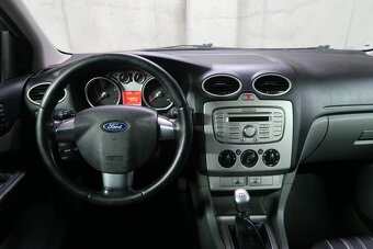 Ford Focus 1.6i,CZ,manuál - 6