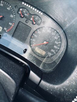 VW Golf IV - 6