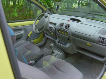 Renault Twingo 1.2i - 6