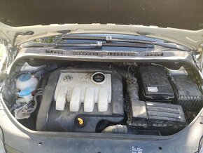 Wolkswagen Golf Plus 1.9TDI - 6