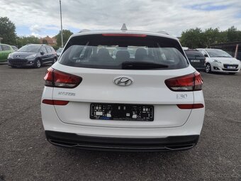 Hyundai i30.Comfort,1.6CRDI.85kw.R.V.1/2022.Km 80 200 - 6