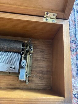 Hrací skříňka - 6