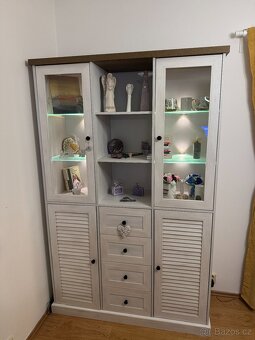 Obývací nábytek + jídelní stůl - 6