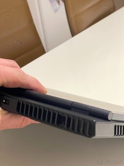 Herní notebook Lenovo Legion 5 15ACH6A - 6