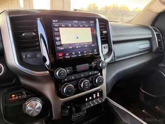DODGE RAM 1500 5.7 Hemi LARAMIE RWD 2020 prodej / výměna - 6