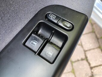 Škoda Octavia Combi Drive 1.9TDI - Tažné, Serv.knižka, DOVOZ - 6