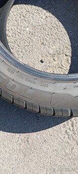 Letní pneo 215/55 /r17 - 6