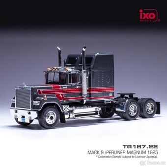 Modely amerických kamionů 1:43 IXO - 6