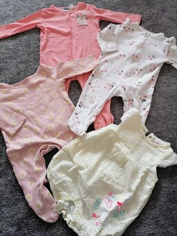 Dívčí komplet vel.3-6m. - 6