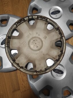 Sada 4 kusů poklic Ford (15") - 6