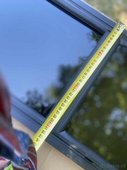Boční okno na karavan, obytný vůz 93x33 - 6