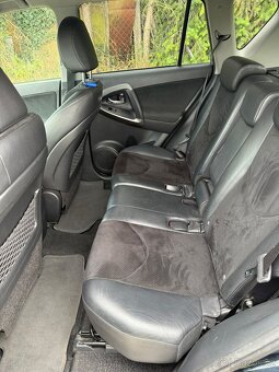 Toyota RAV4 2.2 D 110kw 2012 4x4 - 6
