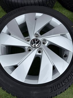 Originální Alu kola 5x112 VW Golf 8  205/50/17 - 6