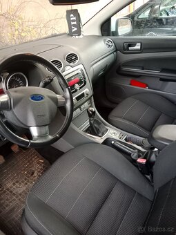 ford fokus mk2 2010 - 6
