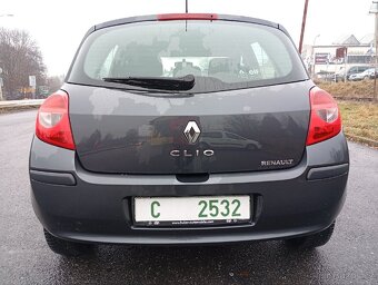 Renault Clio III - 6