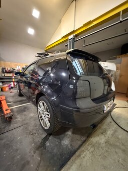 Golf 2.3 VR5 - 6