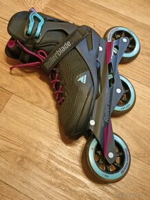 Dámské brusle Rollerblade Sirio 100 3WD vel. 40 - 6