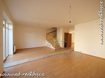 Prodej RD 4+1 [125m2] zahrada, 2x parking, České Vrbné - 6