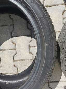 Pirelli P Zero Nero 255/40/19 - 6