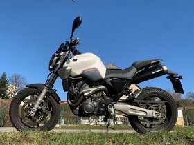YAMAHA MT03 - 6