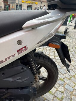Skútr Kymco Agility City 125 - 6