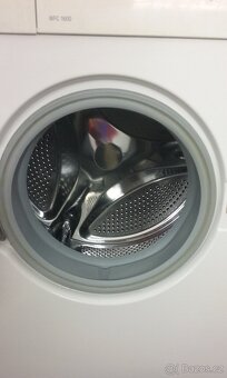pračka BOSCH Maxx4 náplň 5 kg - úzká jen 40 cm - - 6
