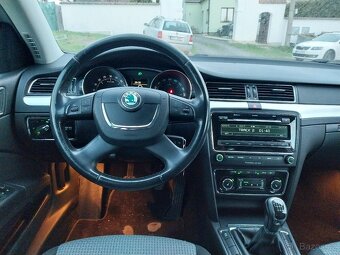 Skoda Superb 2.0 TDI - 6