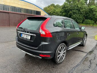 Volvo XC60 2,4 D5 Summum AWD Automat 158kW - 6