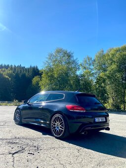 Volkswagen Scirocco R 2.0 TSI DSG - 6
