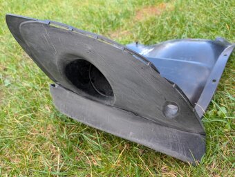 Corvette C6 - podběh přední na straně řidiče, komplet - 6