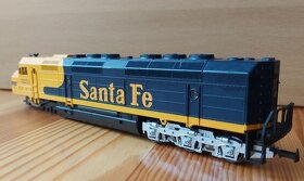 H0 diesel lokomotiva staticky model - 6