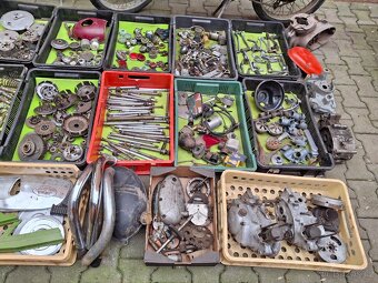 Jawetta 551 , Babetta 210 , díly - 6