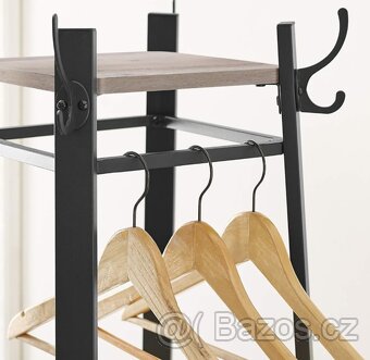 Nový stojanový věšák s policemi - 6