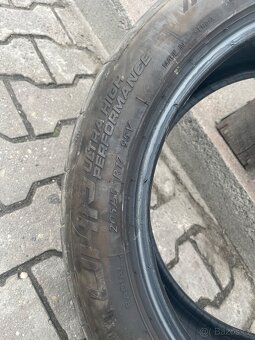 letni UHP 205/55 R17 - 6