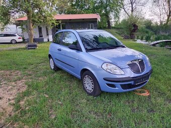 Lancia Ypsilon 1.2 44kw benzin - 6