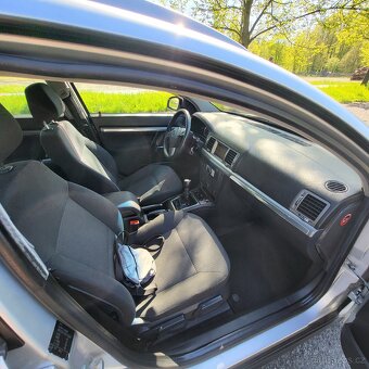 Opel Vectra C cdti 1,9 110kW - 6