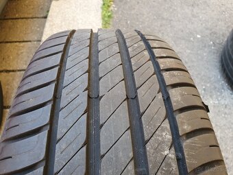 Alu kola vw 5x112 r16 6,5j et46 pneu 205/55/16 - 6