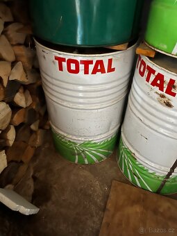 Naftové sudy 200 litrové 4x - 6