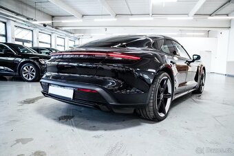 Porsche Taycan - 6