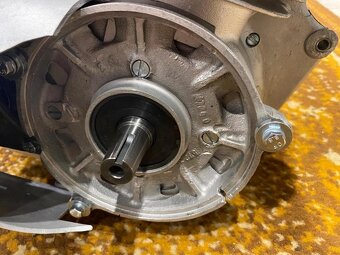 velorex 350 mechanika - kompletní motor po GO - 6