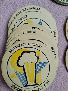Pivní tácky 15 ks - 6
