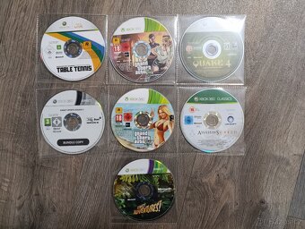 Xbox 360E 500Gb + 6 her - 6