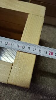 Dřevěný truhlík velký a malý - 6