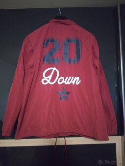 Bunda Converse vel.2xl cena 500,-Kč - 6