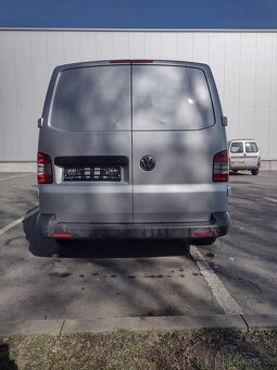 Volkswagen Transporter    T5.1  2.0TDI - 6