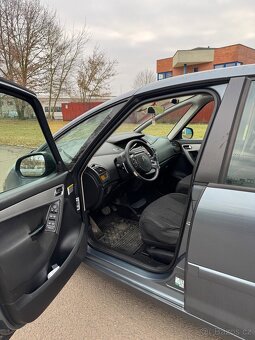 Citroen c4 grand picasso - 6