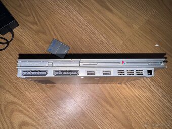 SONY PLAYSTATION 2 SLIM. - 6