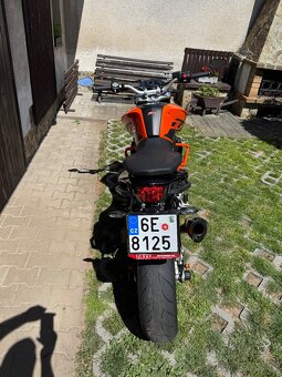 KTM Duke 690R Akrapovič - 6