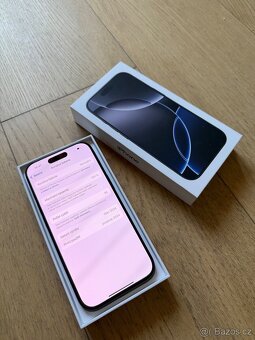 Apple iPhone 16 Pro 128GB černý - 6